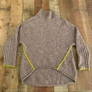 Moth womens oversized high low long sleeve turtleneck sweater - XS